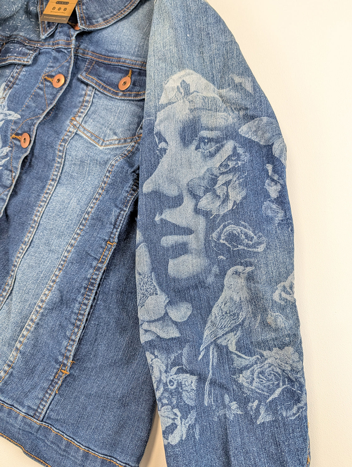 Tattoo-Jacket