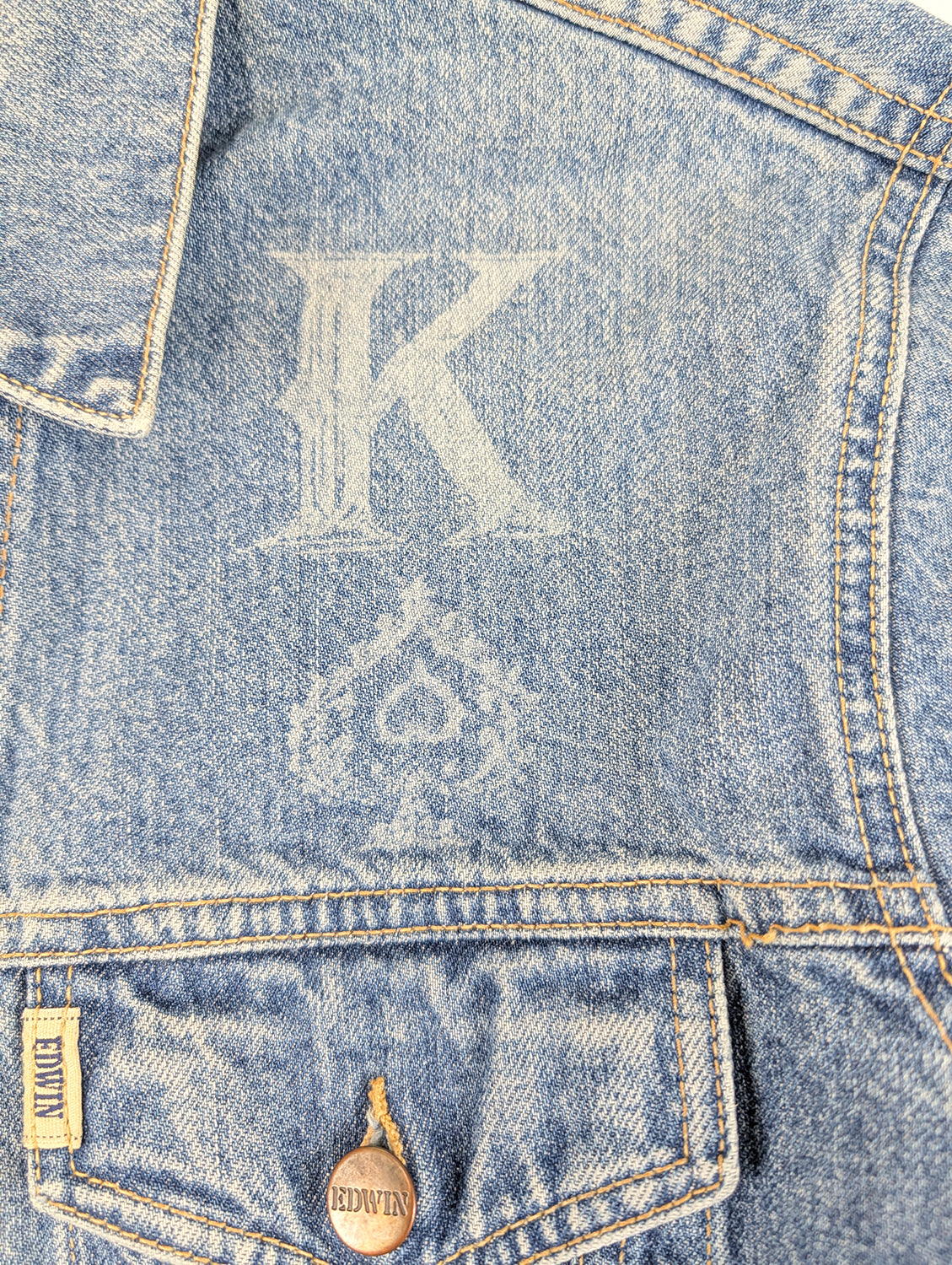 Tattoo-Jacket