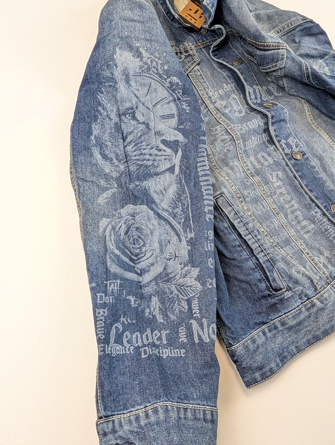 Tattoo-Jacket
