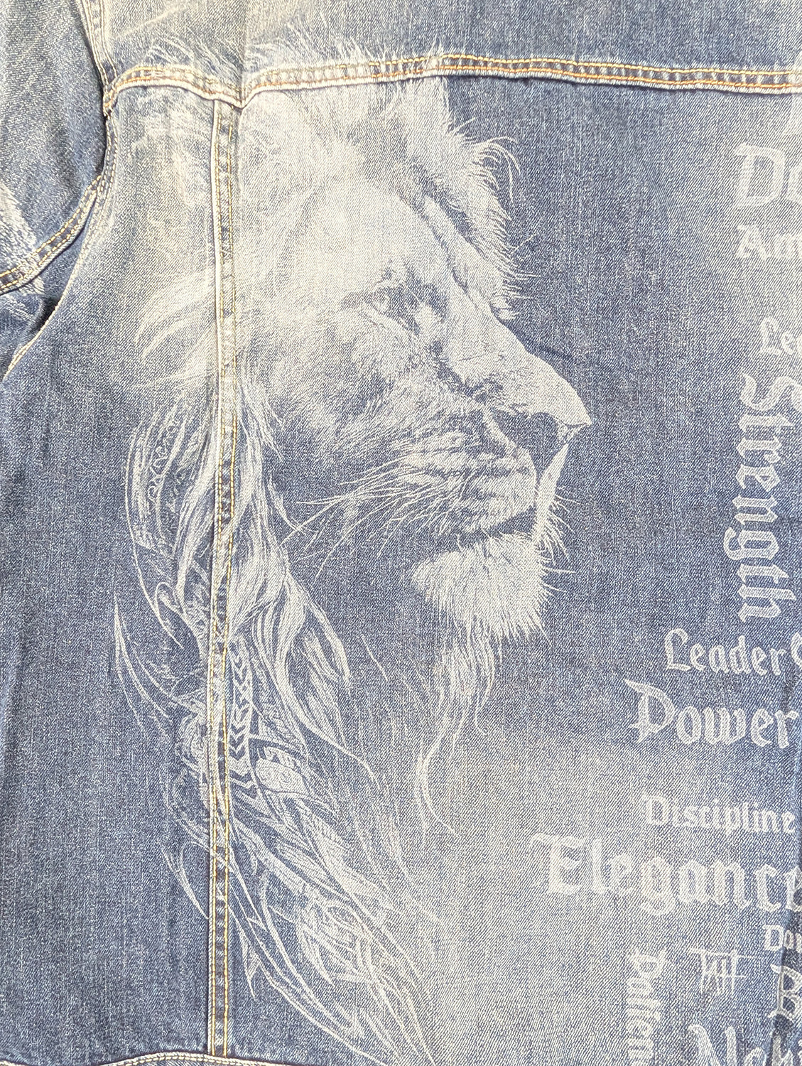 Tattoo-Jacket