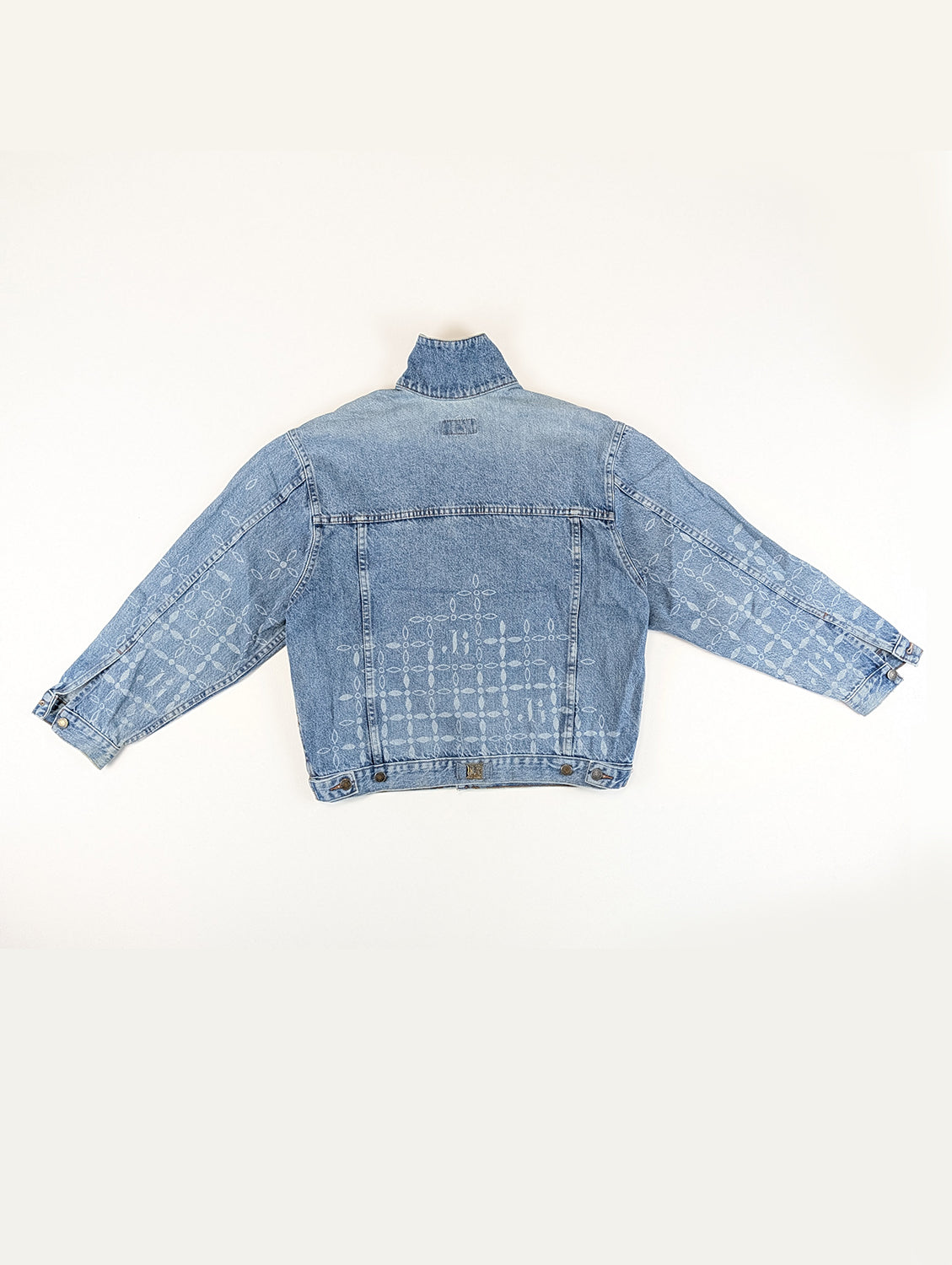 Tattoo-Jacket